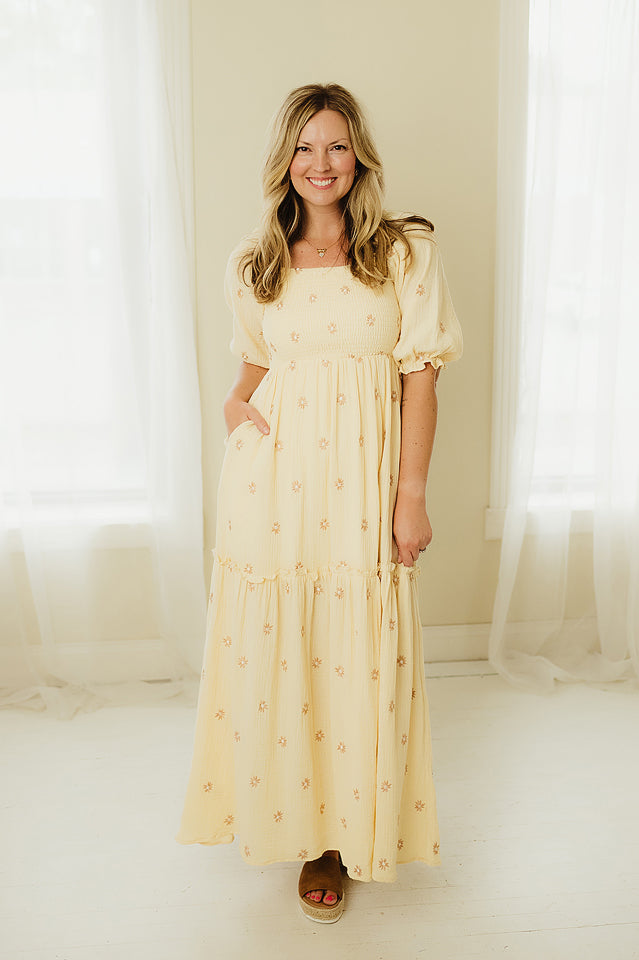 meadow maxi dress Golden MeadoGolden Embroidered grazing design features a Depop Ted Baker Black Size:9 - 10 US kids' numeric prom 2025 gown