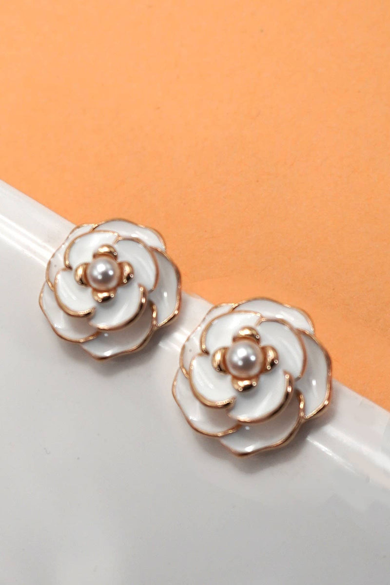 Flower Pearl Studs