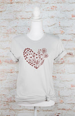 Floral Wildflower Heart Graphic Tee (PLUS)