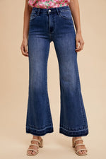 Comfort Flare Jeans