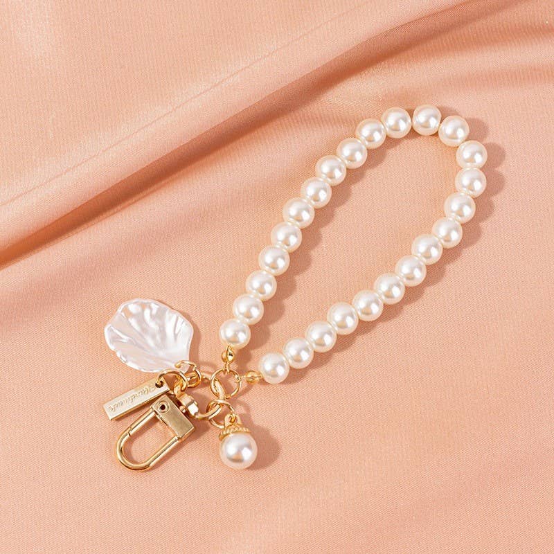 Pearl Wristlet Bag Keychain