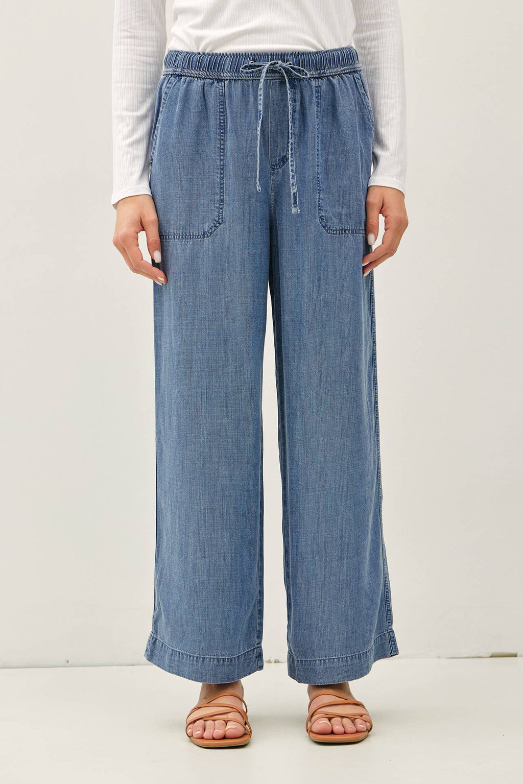 Weekend Chambray Pant – Ella Mae's Boutique