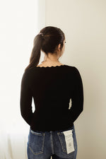 Scallop Trim Long Sleeve