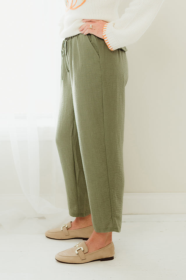 The Relaxed Chic Pants