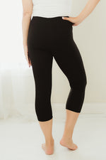 Capri Solid Leggings