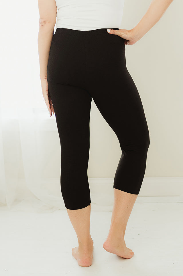 Capri Solid Leggings