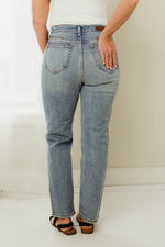 90's Style High Rise Straight Leg Jeans