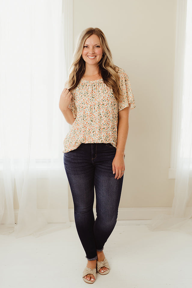 Boat Neck Ditzy Floral Top