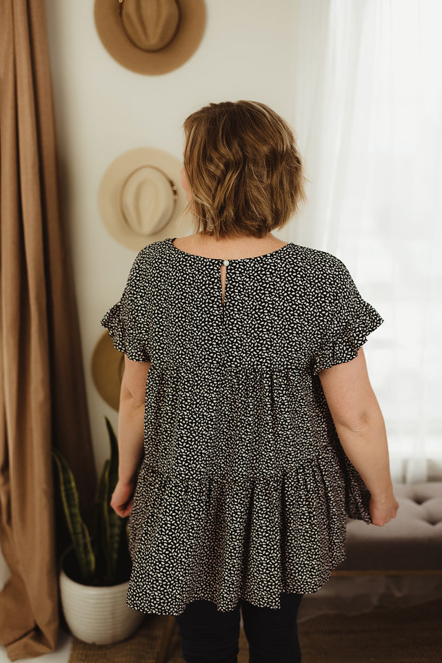 Dotted Ruffle Sleeves