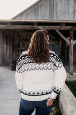 Detailed Zip Sweater