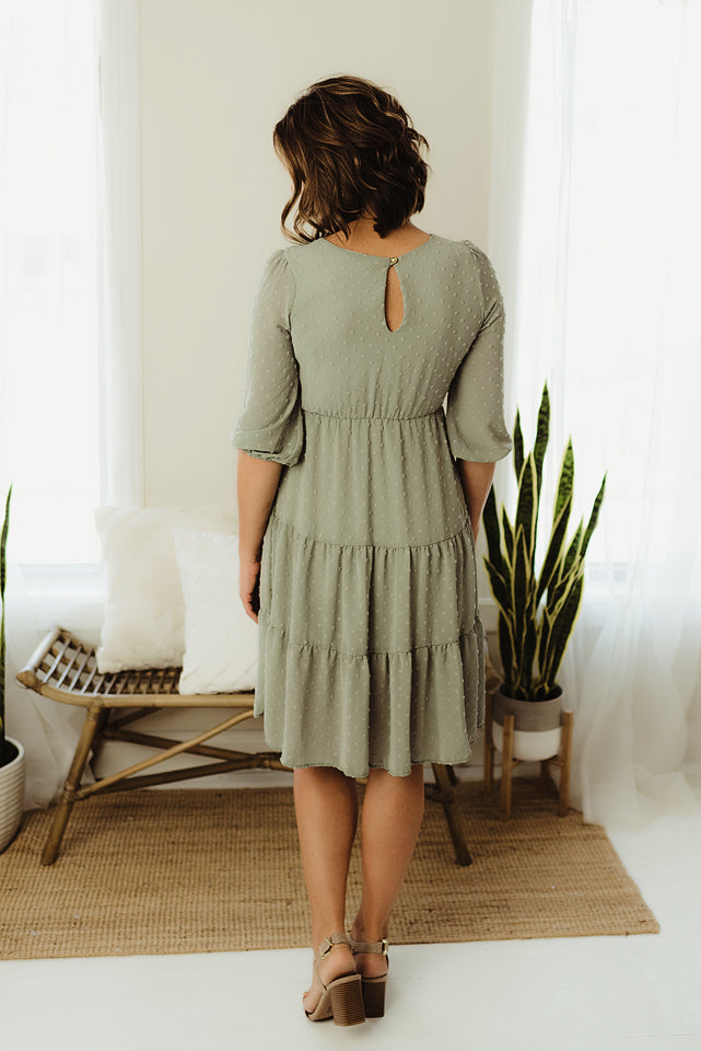 Dotted Tiered Silhouette