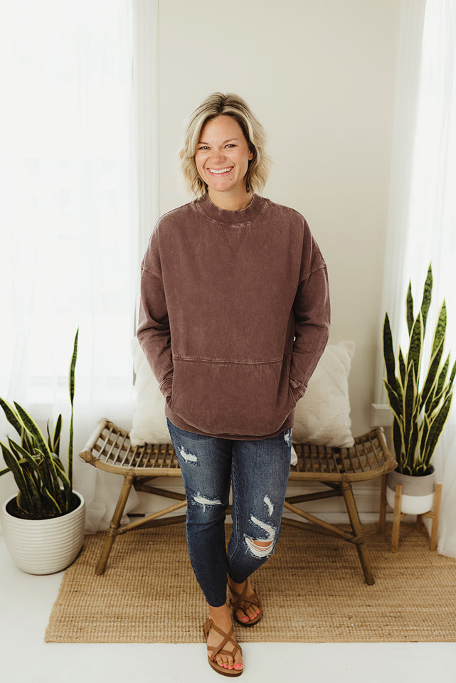 Mineral Washed Fleece Pullover